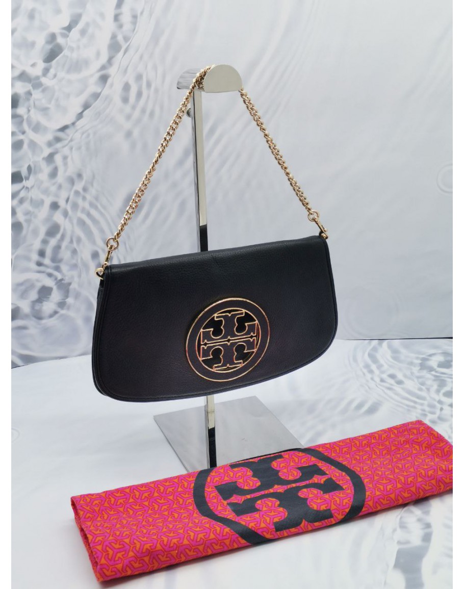 Tory burch leather cluth. outlet